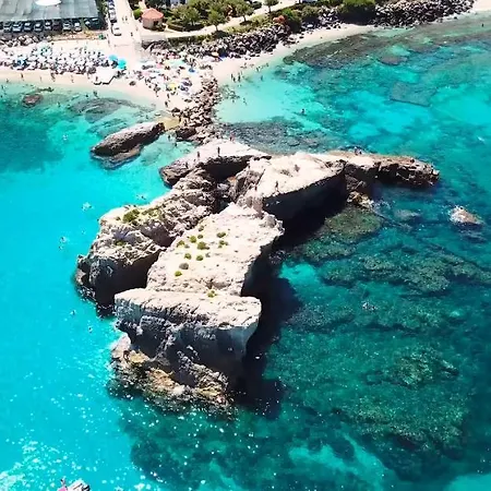 In Affitto In Calabria Case Vacanza In Calabria Villino Annamaria * Ricadi