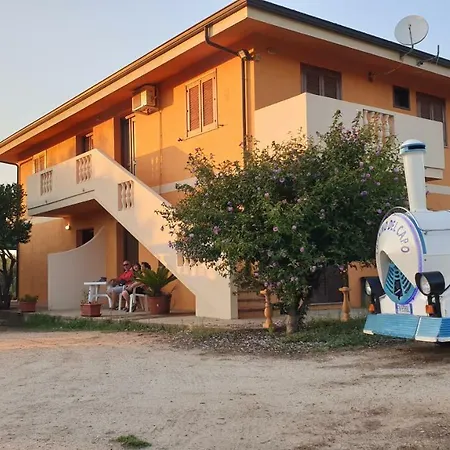 In Affitto In Calabria Case Vacanza In Calabria Villino Annamaria Ricadi